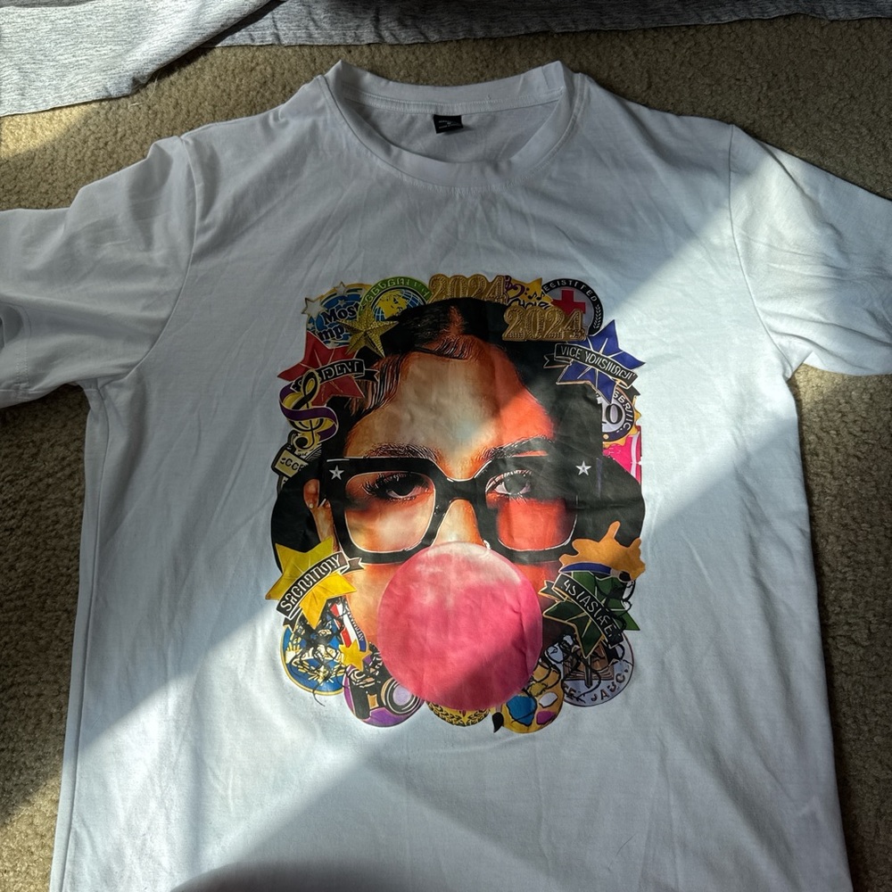SHEIN White Tee with Vibrant Graphic